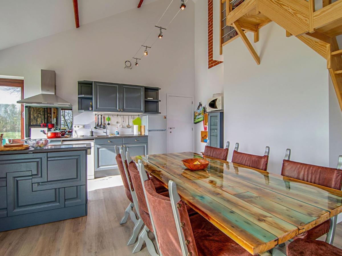 Beautiful And Spacious Holiday Home With P Tanque Court And Countryside Views Somme-Leuze Buitenkant foto