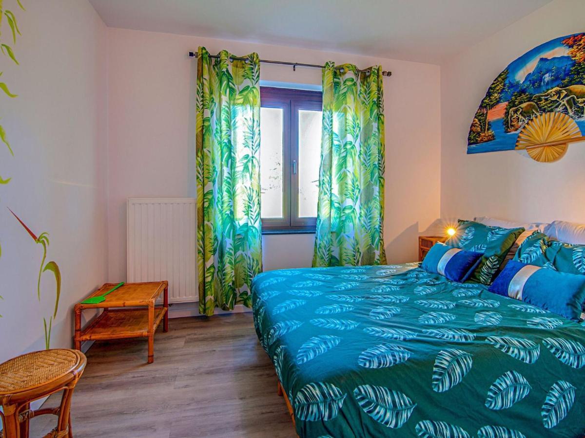 Beautiful And Spacious Holiday Home With P Tanque Court And Countryside Views Somme-Leuze Buitenkant foto